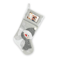 42238-Фоторамка TT47 CHRISTMAS SOCKS 10*15 (h 47)-1